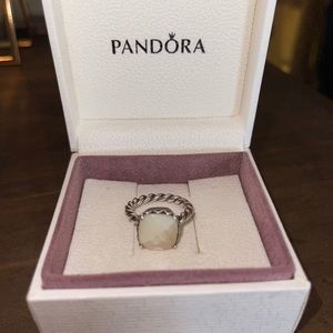 Pandora Ring Size: 8
